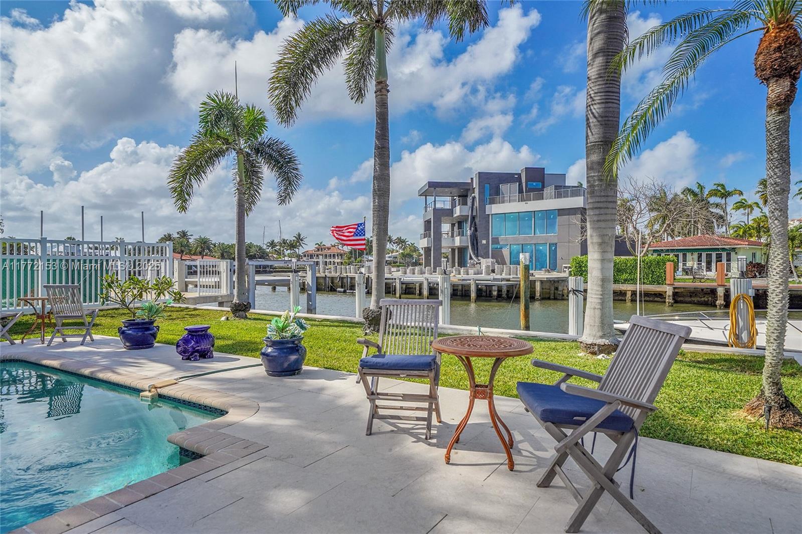 LAUDERDALE BEACH EXT UNIT - Residential