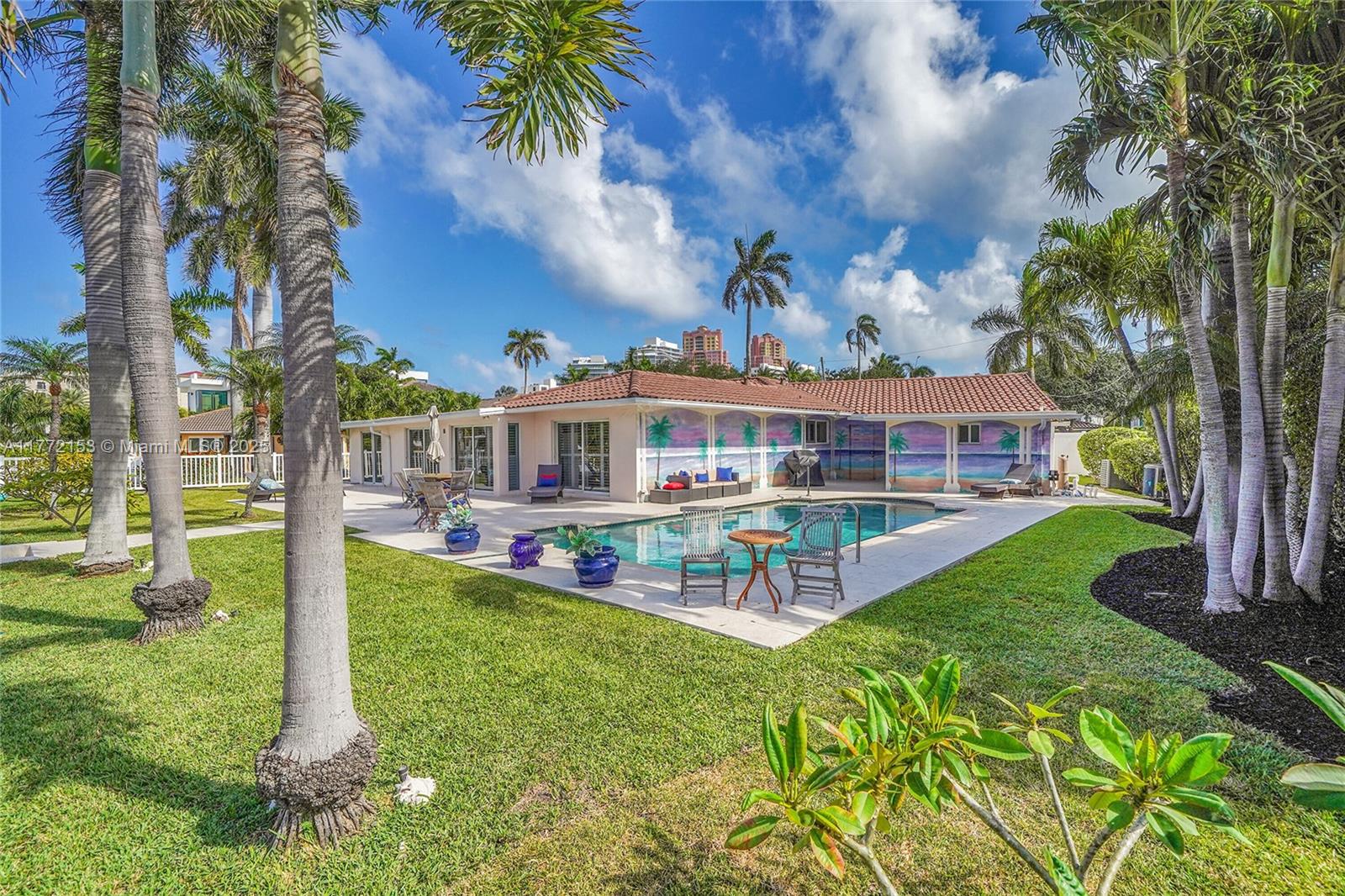 LAUDERDALE BEACH EXT UNIT - Residential