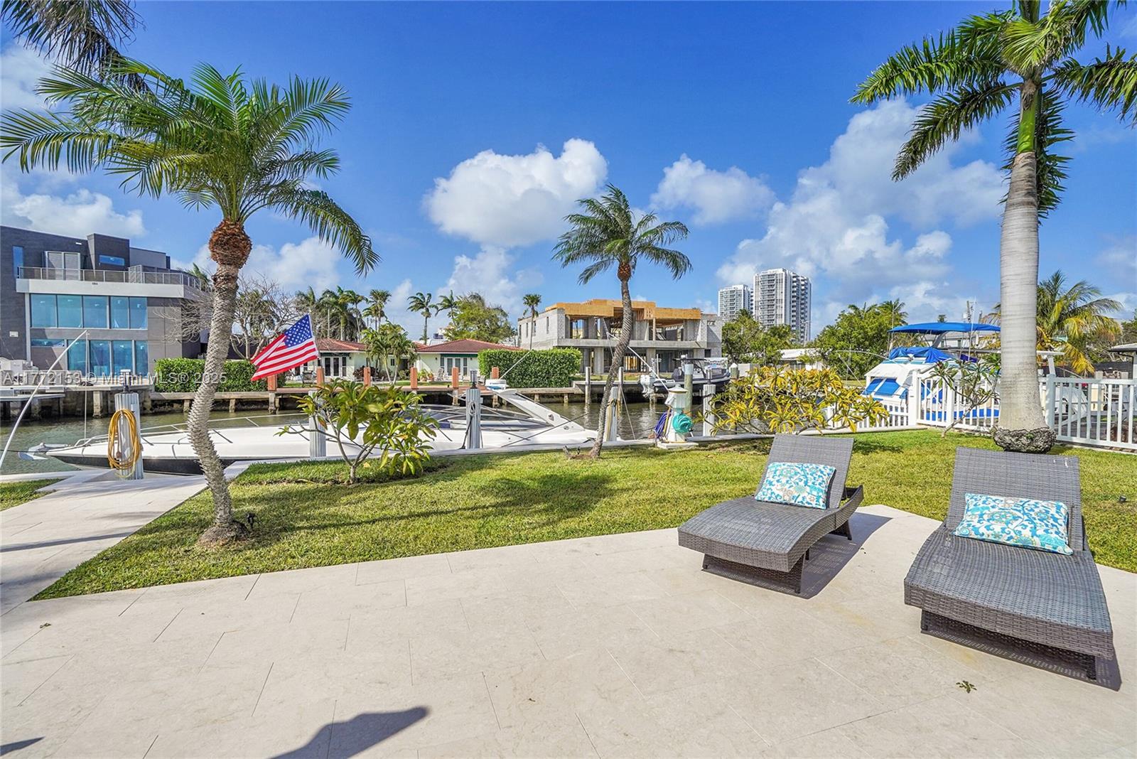 LAUDERDALE BEACH EXT UNIT - Residential
