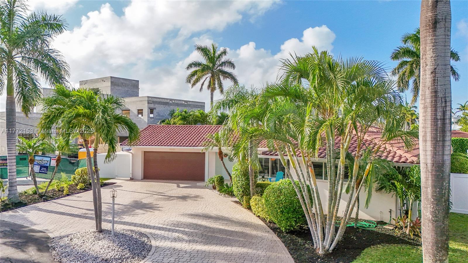 LAUDERDALE BEACH EXT UNIT - Residential