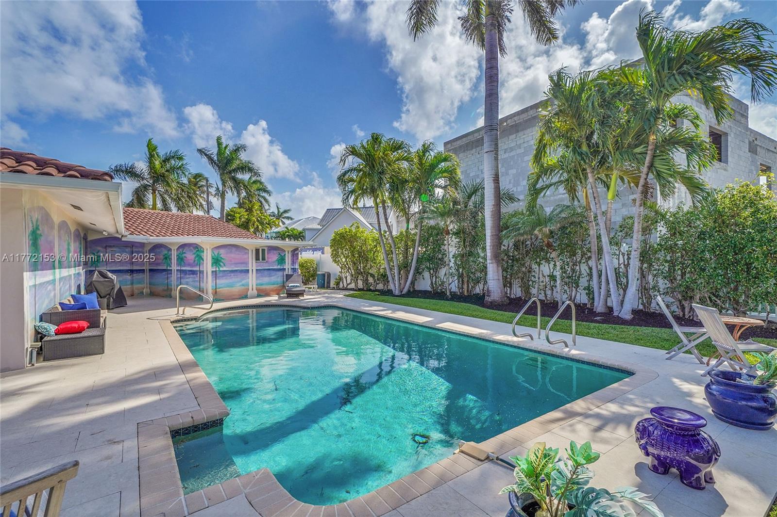 LAUDERDALE BEACH EXT UNIT - Residential