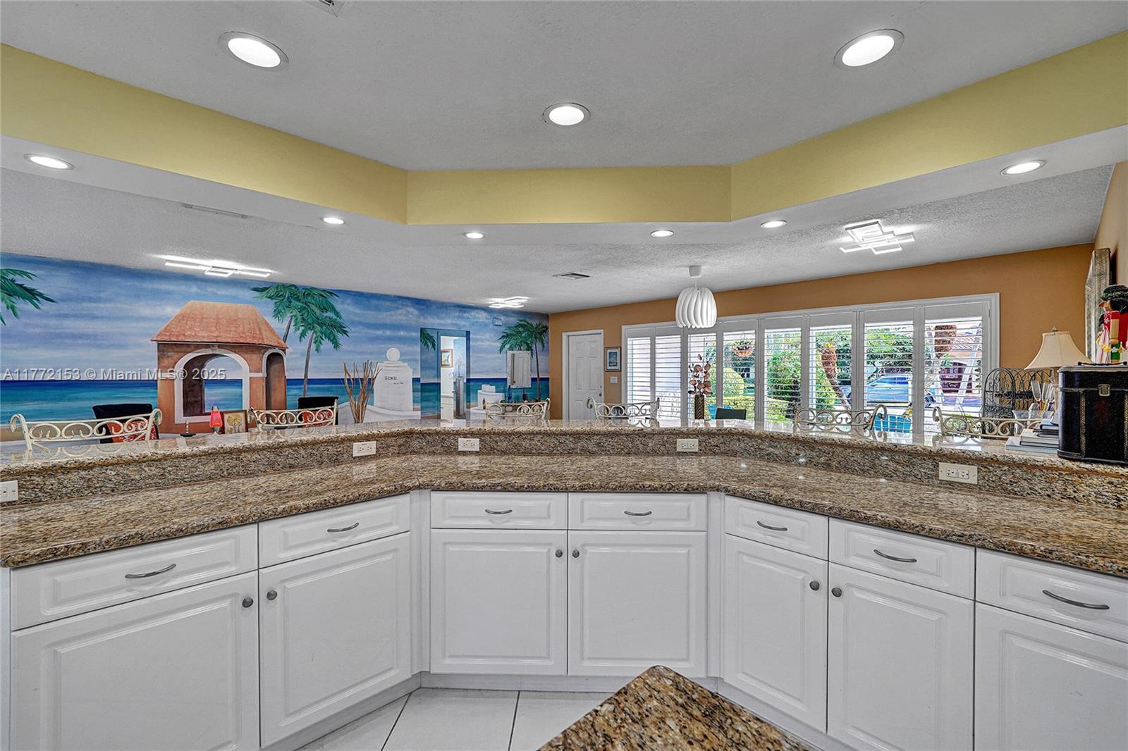 LAUDERDALE BEACH EXT UNIT - Residential