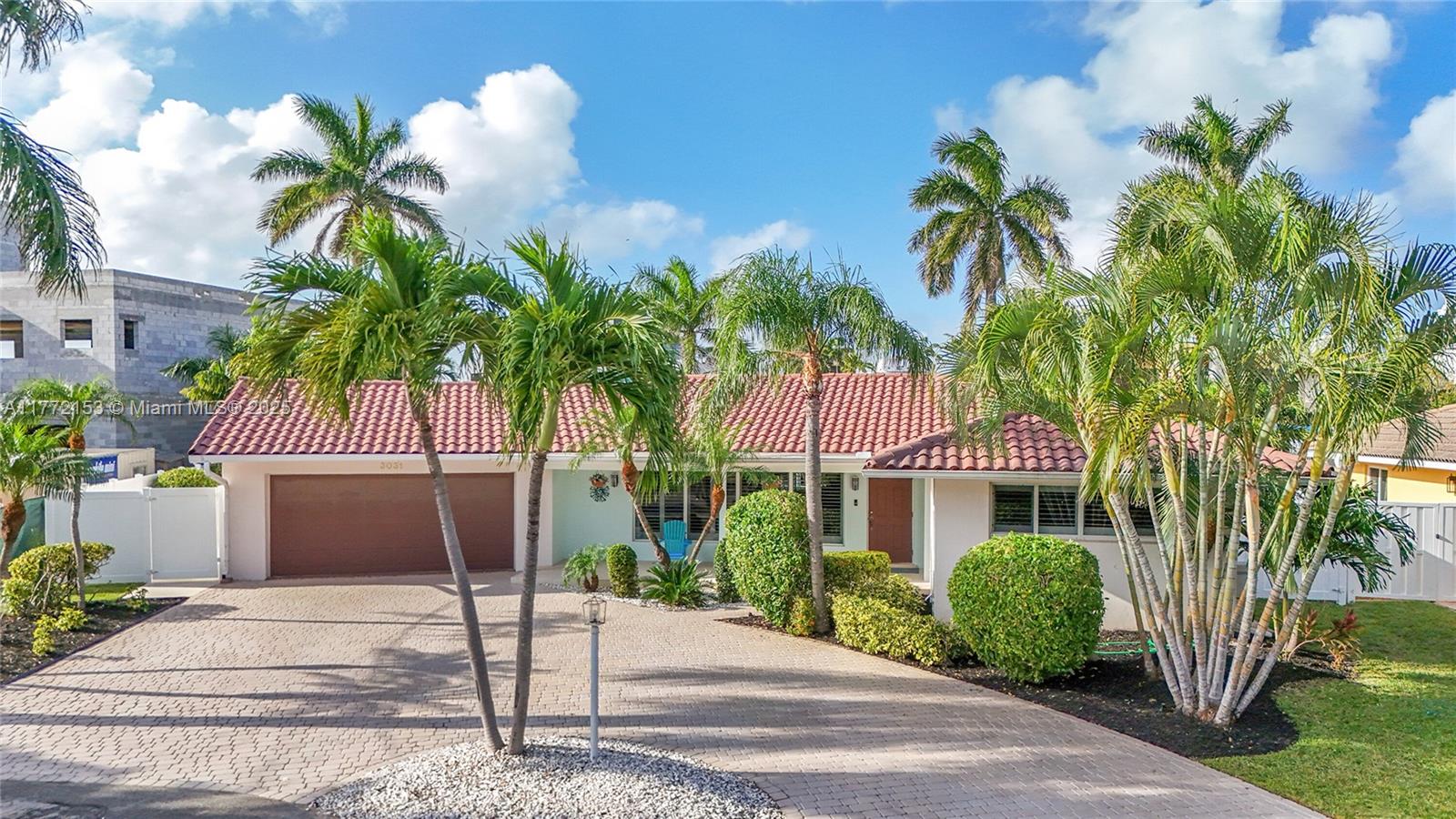 LAUDERDALE BEACH EXT UNIT - Residential