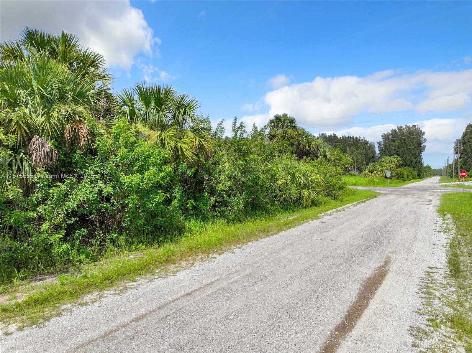 PORT CHARLOTTE SEC 46 - Land