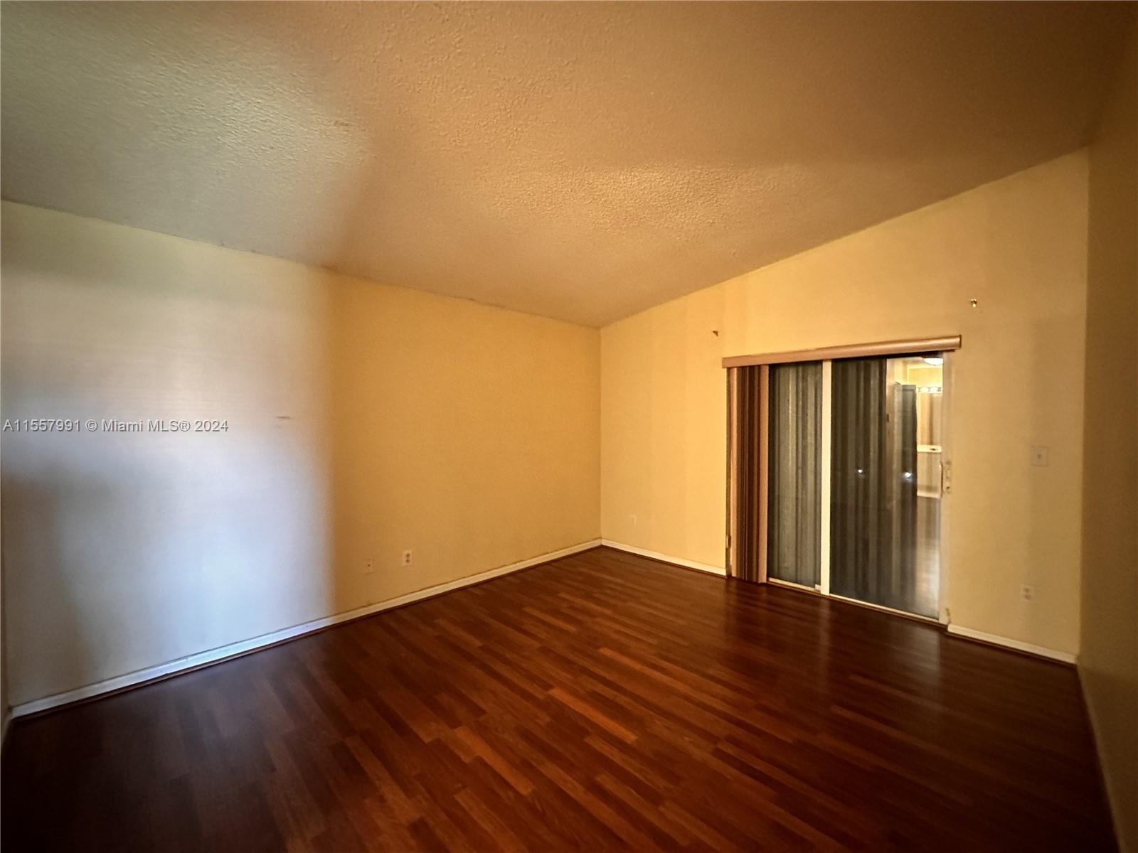 WEITZER SERENA LAKES WEST - Residential