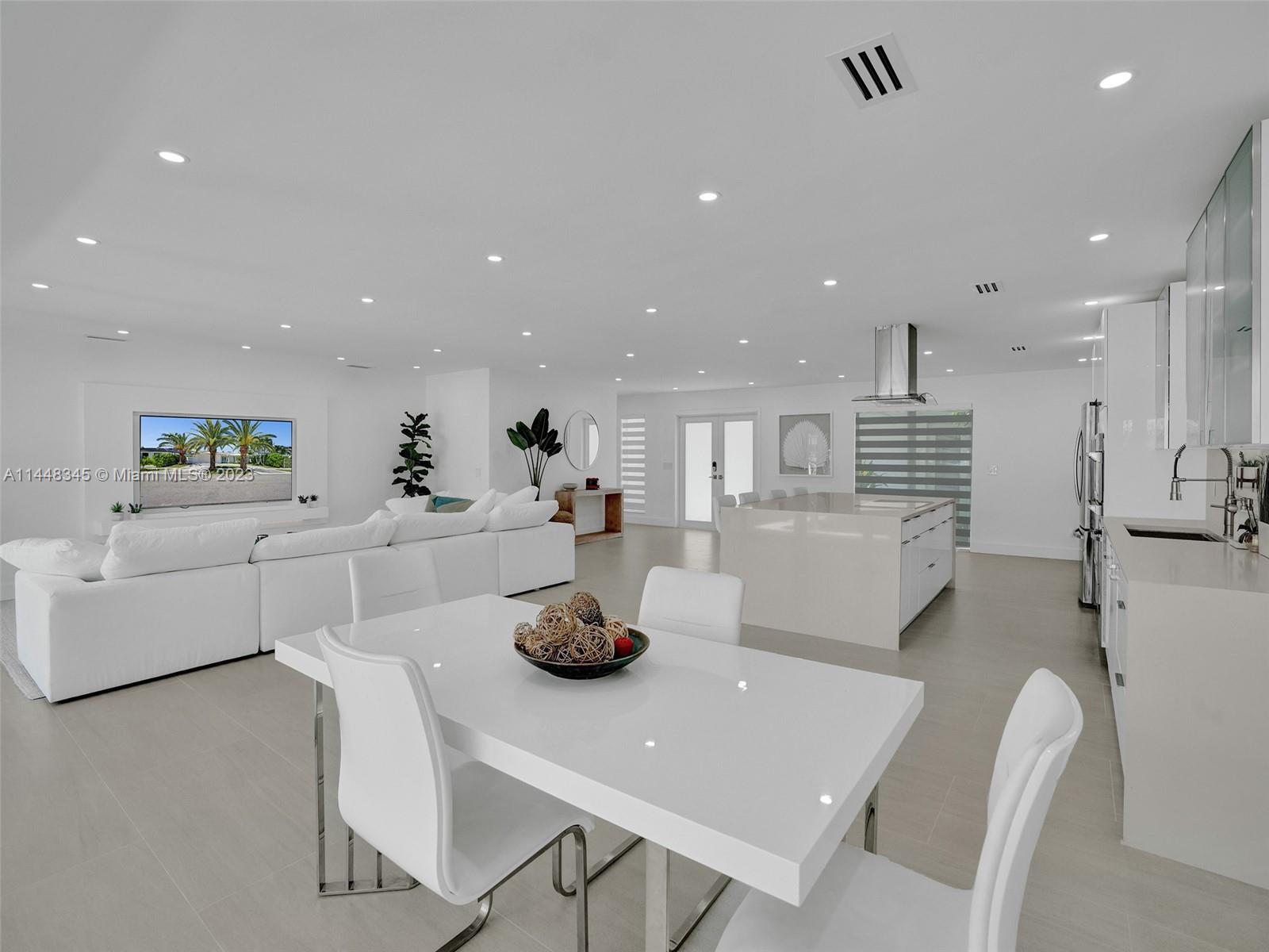 BAY CREST SEC 3 - Residential