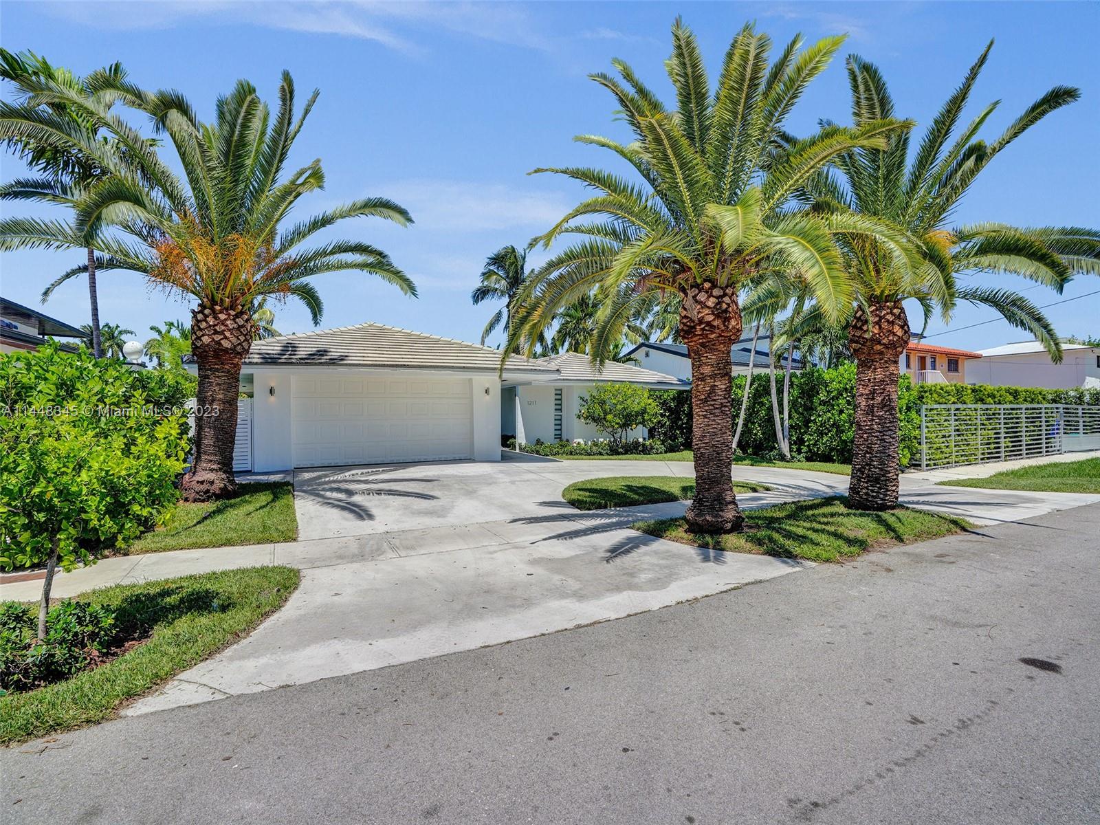 BAY CREST SEC 3 - Residential