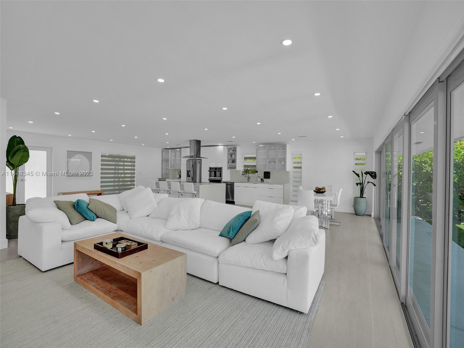 BAY CREST SEC 3 - Residential