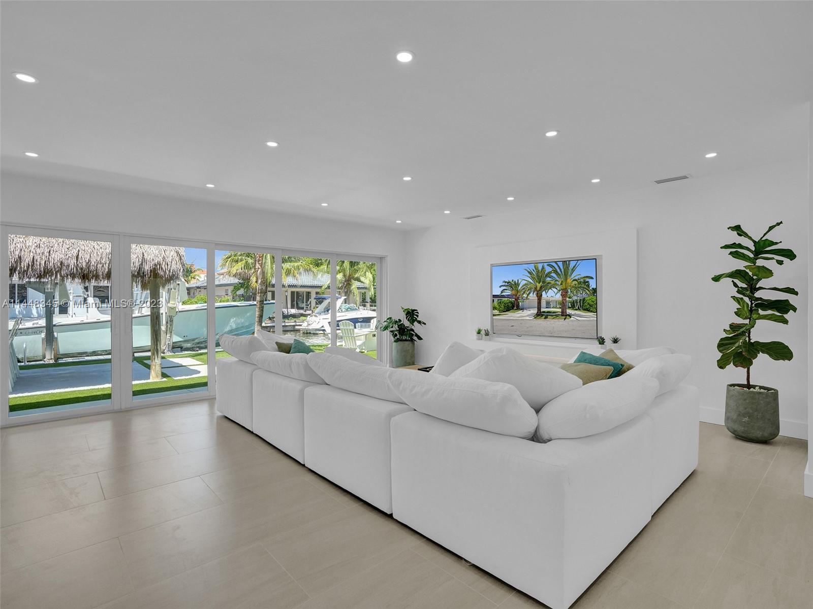 BAY CREST SEC 3 - Residential