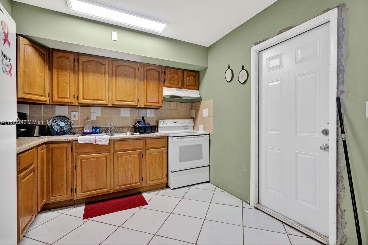 WEST SILVER CREST - Residential Income