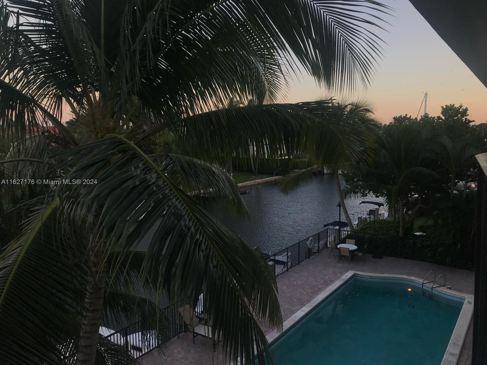 EDGEWATER EAST CONDO APTS - Residential Lease