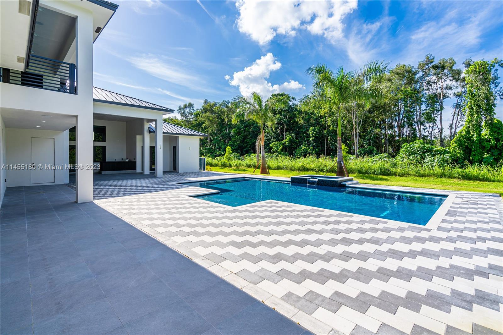 FLA FRUIT LANDS CO SUB NO - Residential