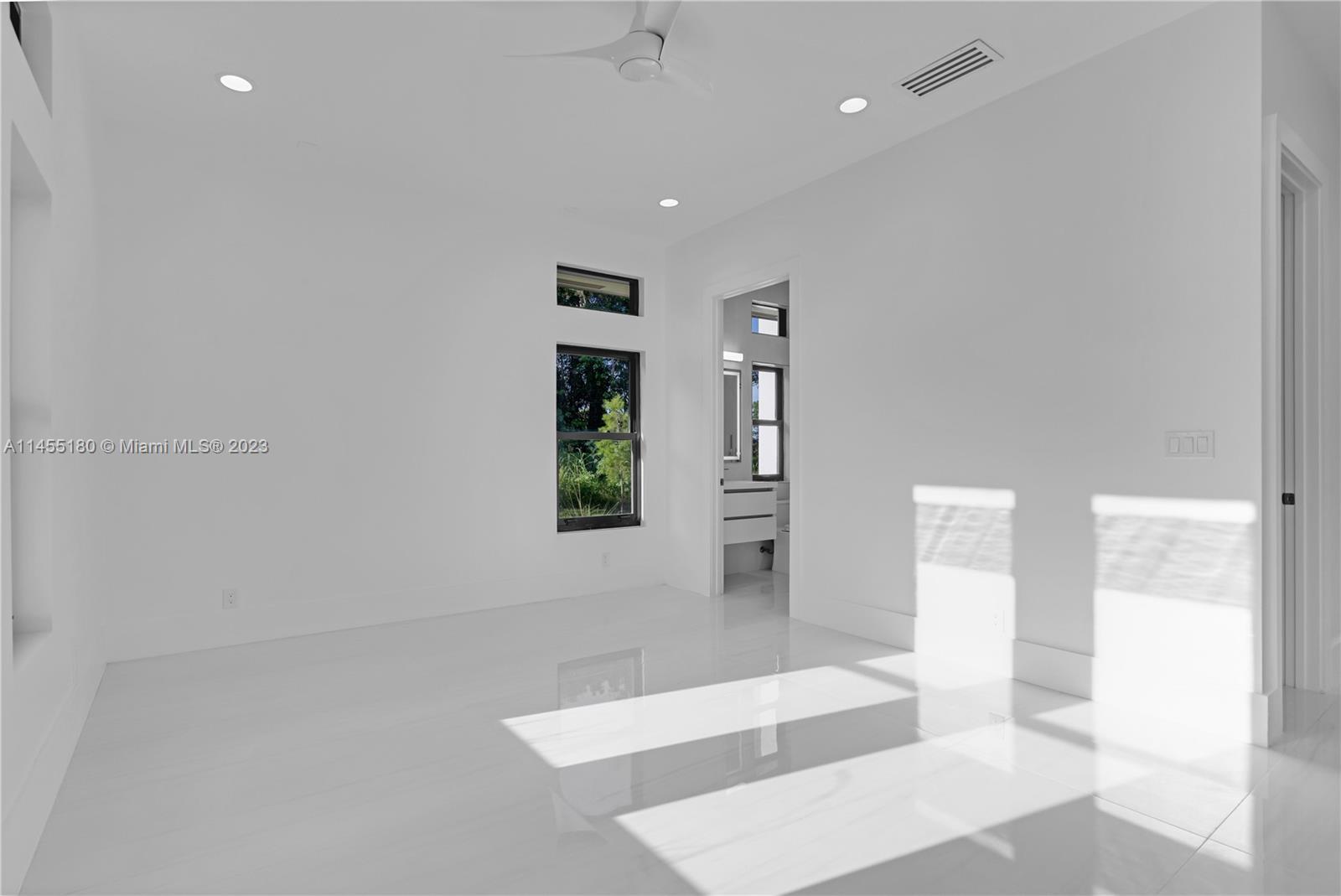 FLA FRUIT LANDS CO SUB NO - Residential