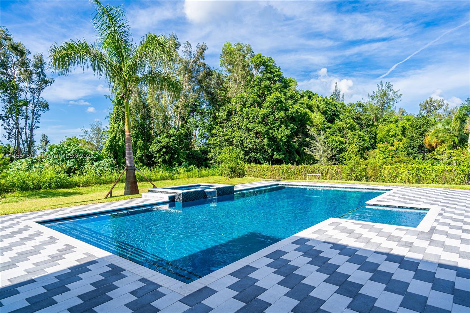 FLA FRUIT LANDS CO SUB NO - Residential