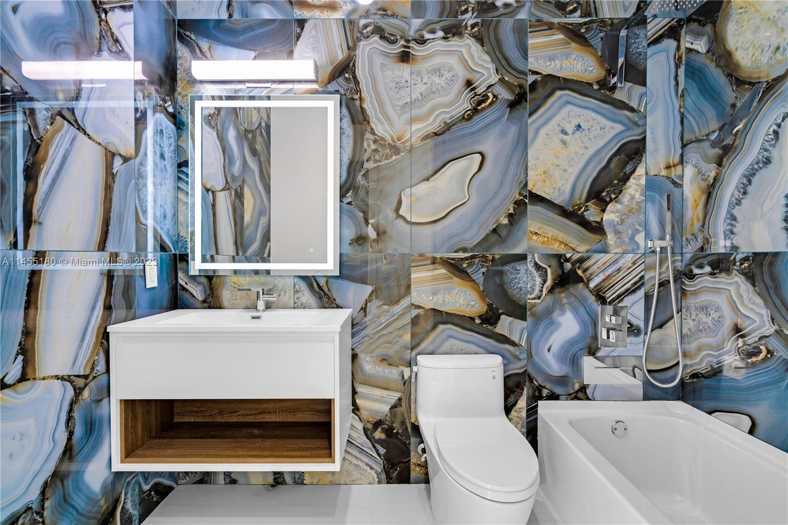 FLA FRUIT LANDS CO SUB NO - Residential