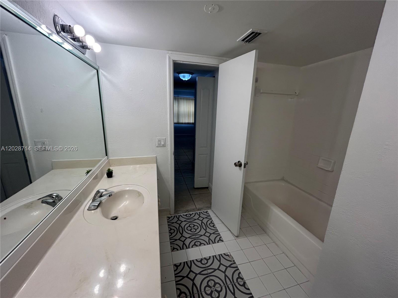 SPRINGCREST CONDO - Residential