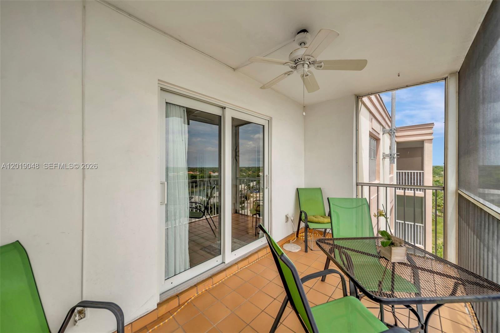BRIARWOOD CLUB CONDO 3 - Residential