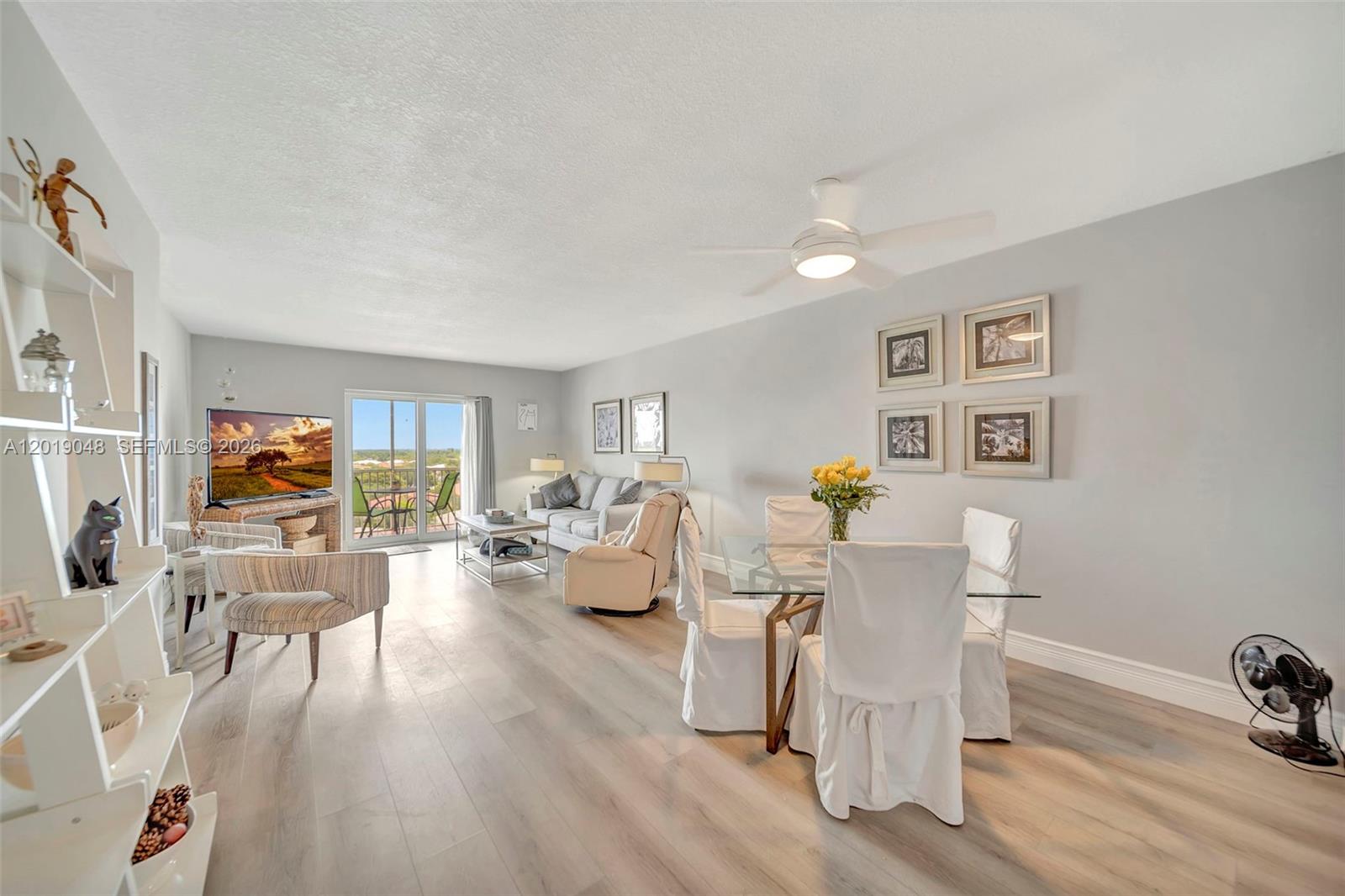 BRIARWOOD CLUB CONDO 3 - Residential