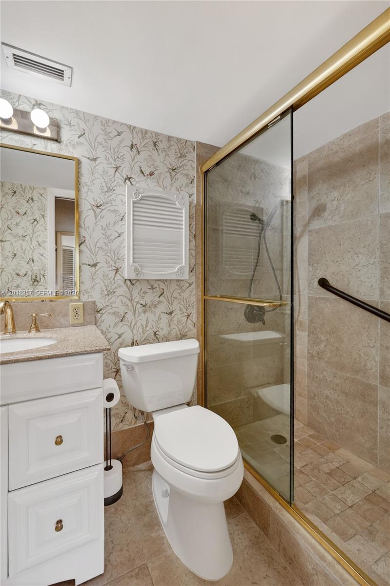 VANDERBILT TOWER3 - Residential Lease