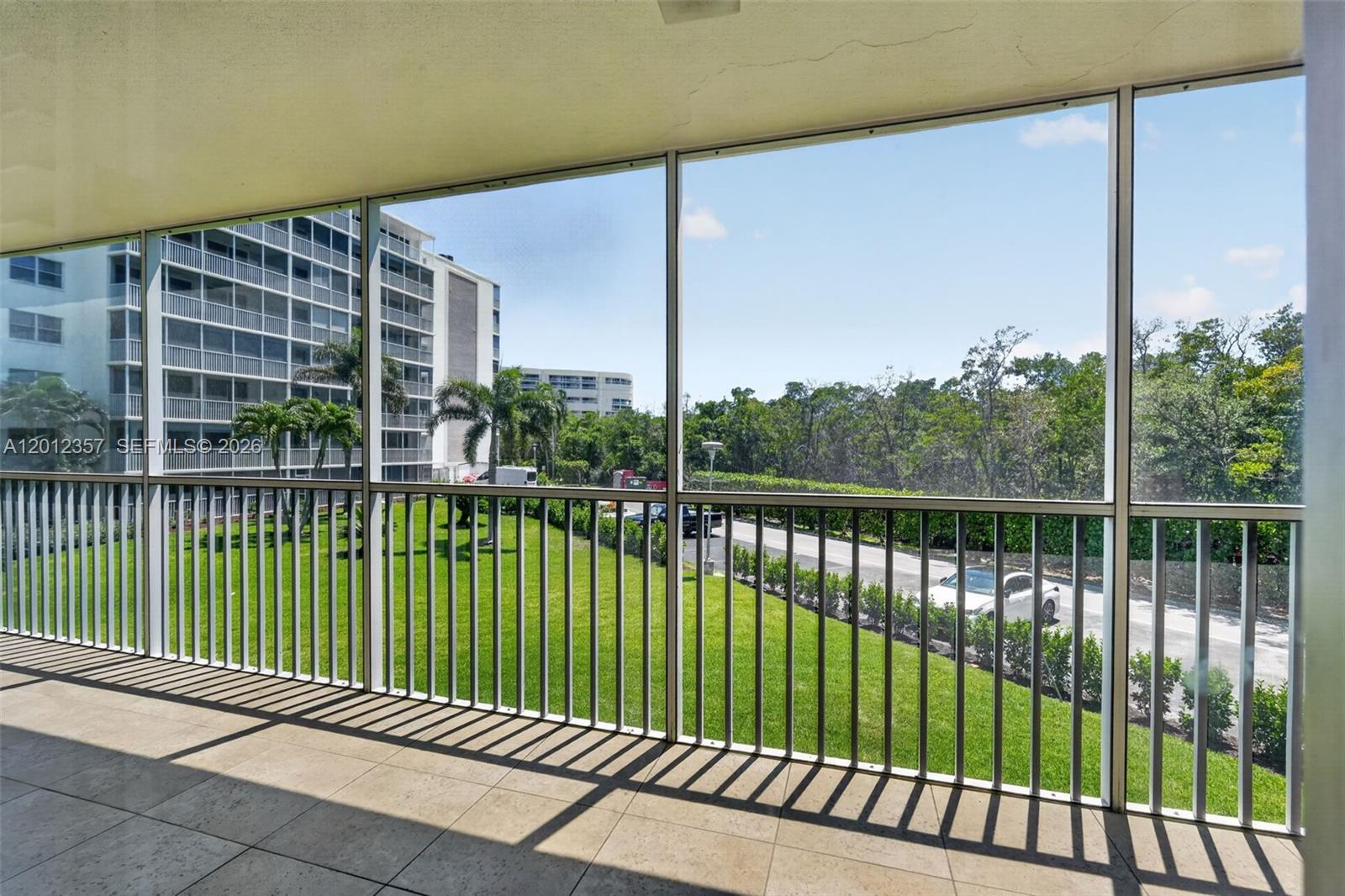VANDERBILT TOWER3 - Residential Lease