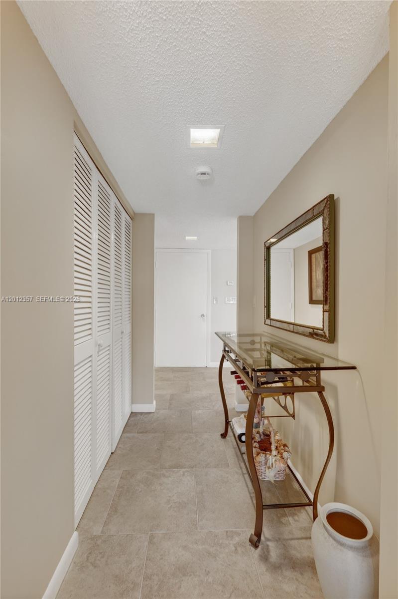 VANDERBILT TOWER3 - Residential Lease