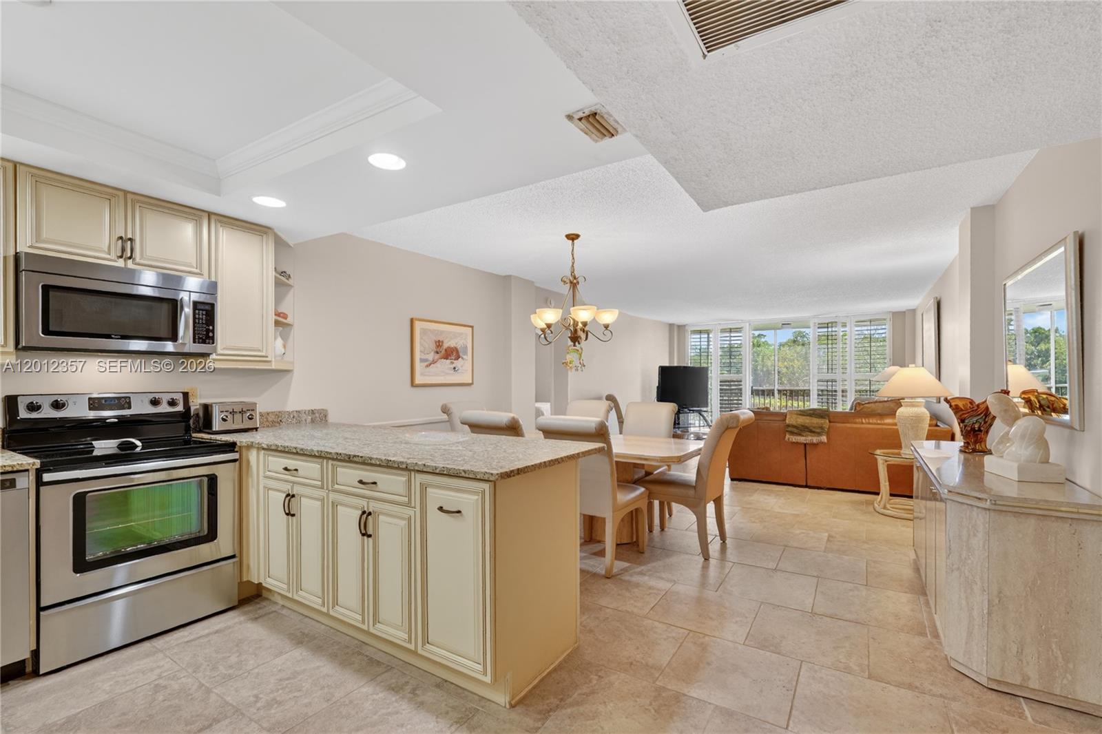 VANDERBILT TOWER3 - Residential Lease