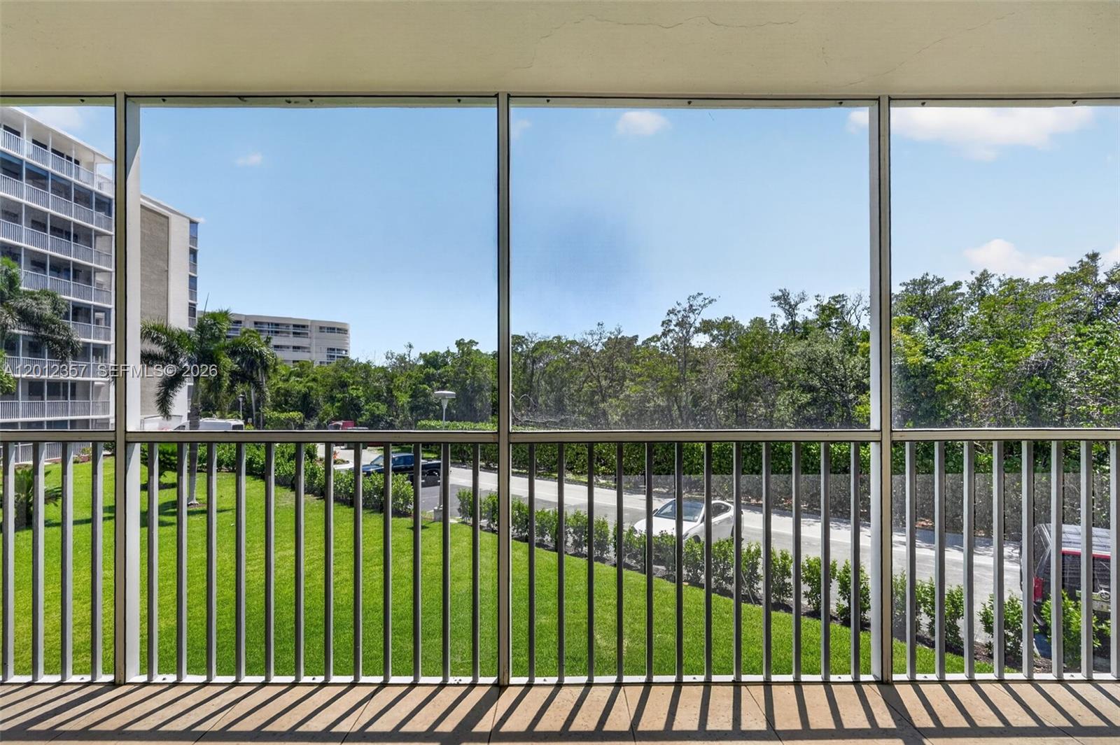 VANDERBILT TOWER3 - Residential Lease