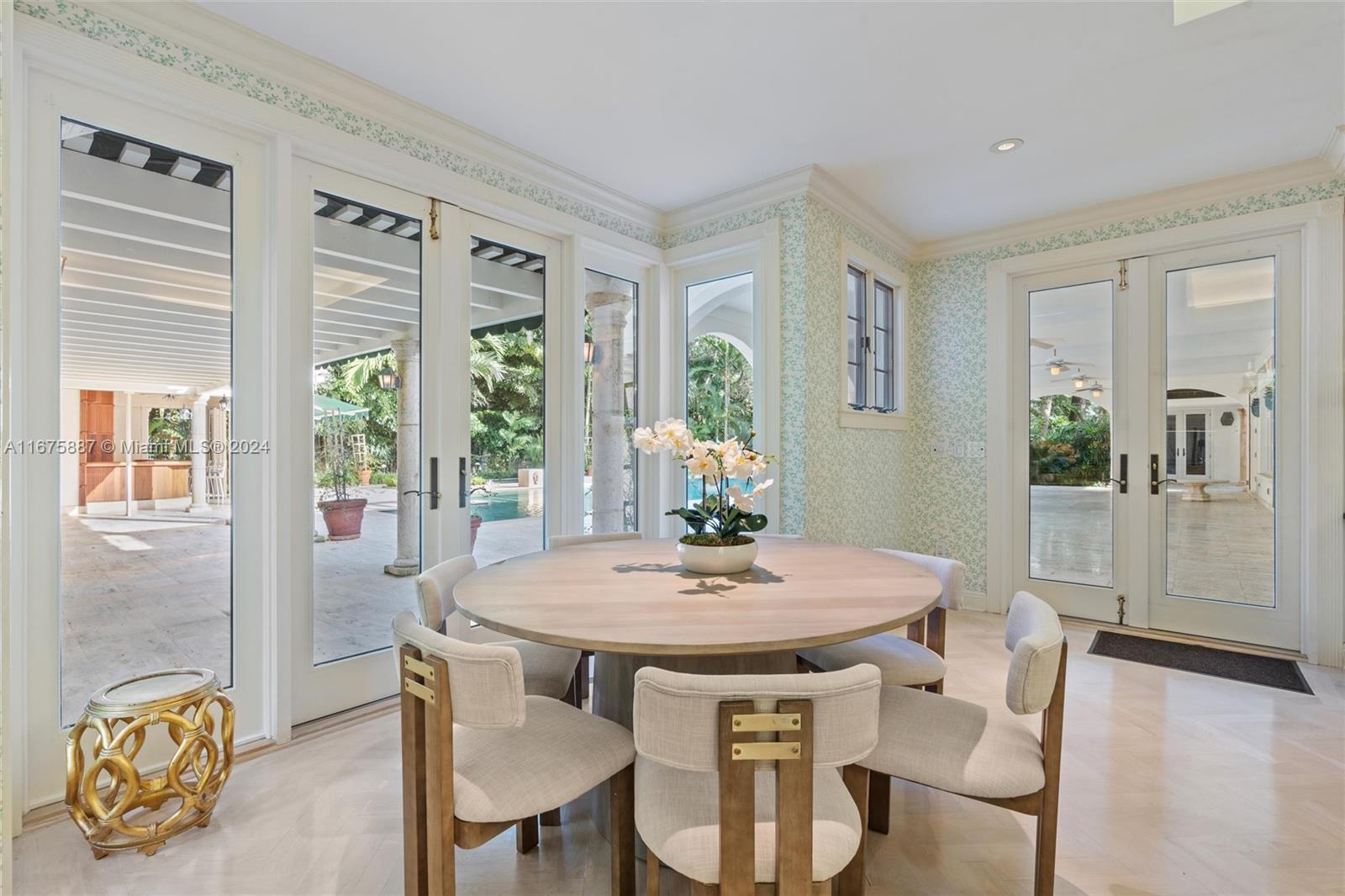 FAIRCHILD OAKS - Residential