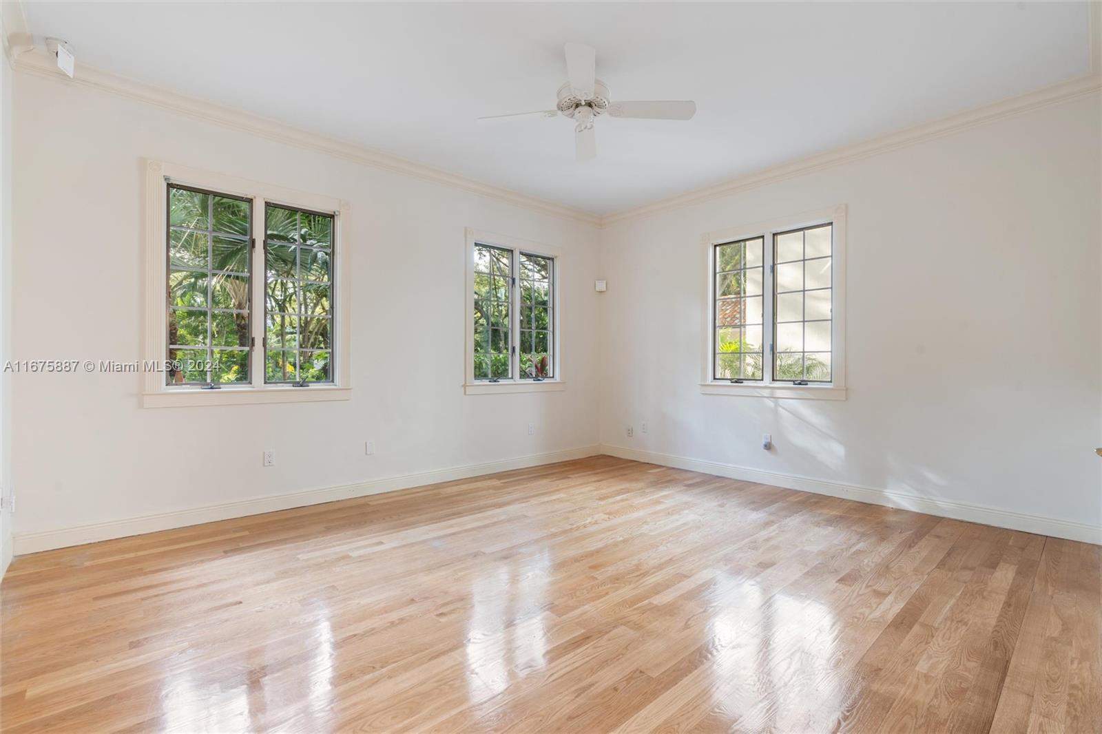 FAIRCHILD OAKS - Residential