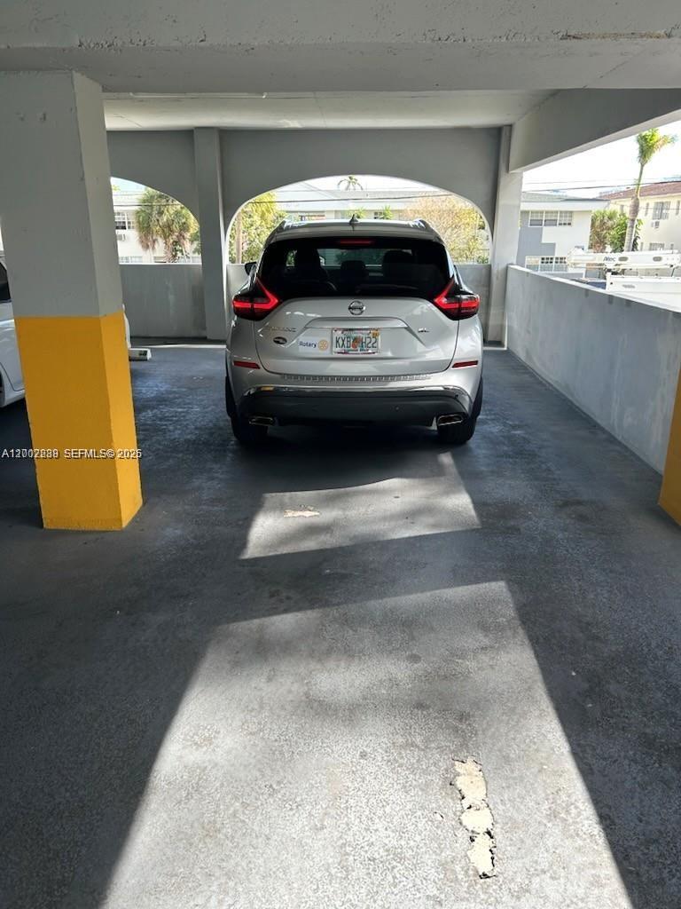 THE ISLANDER CLUB CONDO - Residential Lease