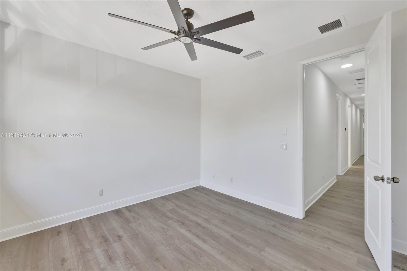 Tarpon River - Residential Lease