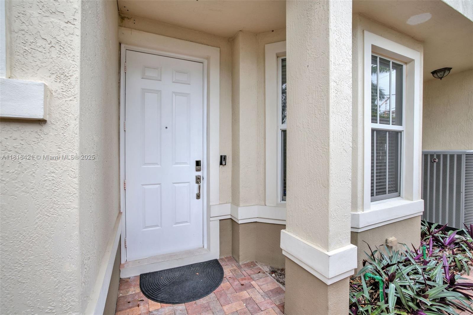 Tarpon River - Residential Lease