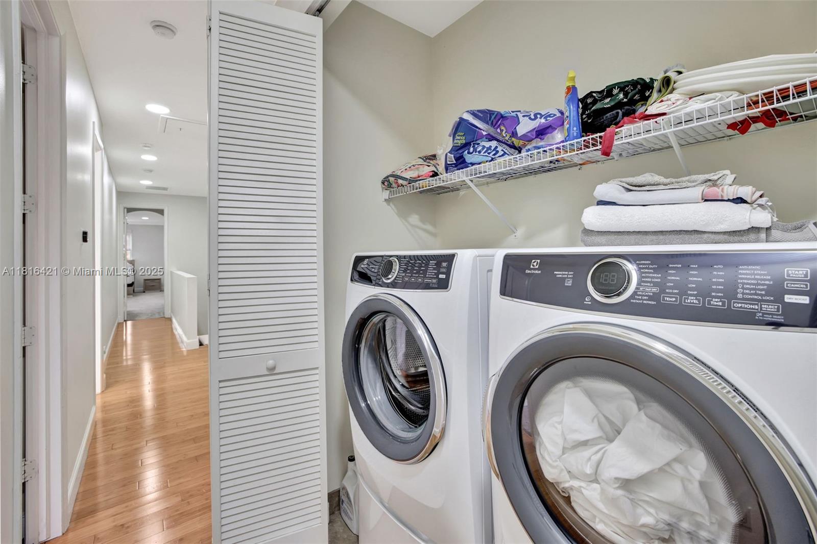 Tarpon River - Residential Lease