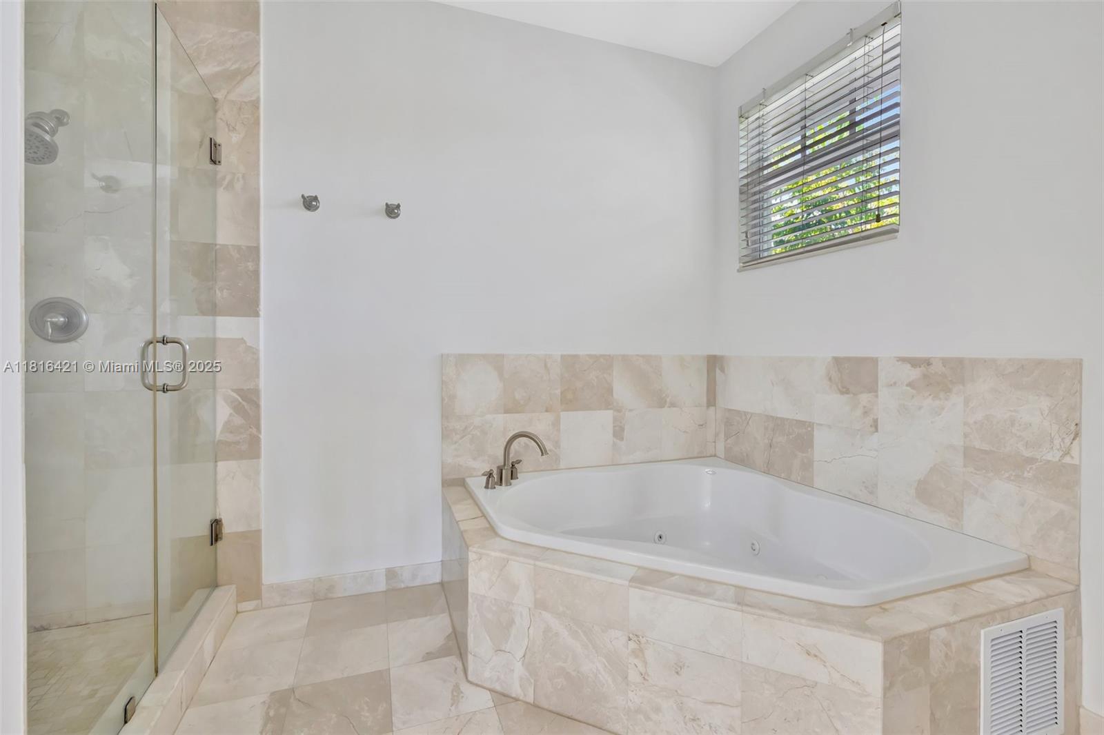 Tarpon River - Residential Lease