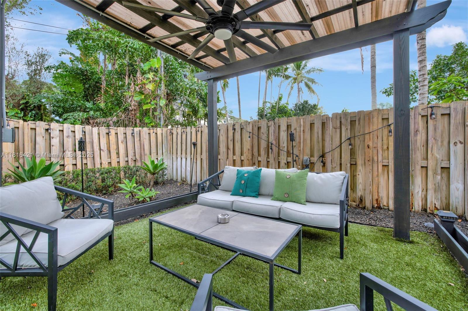 Tarpon River - Residential Lease