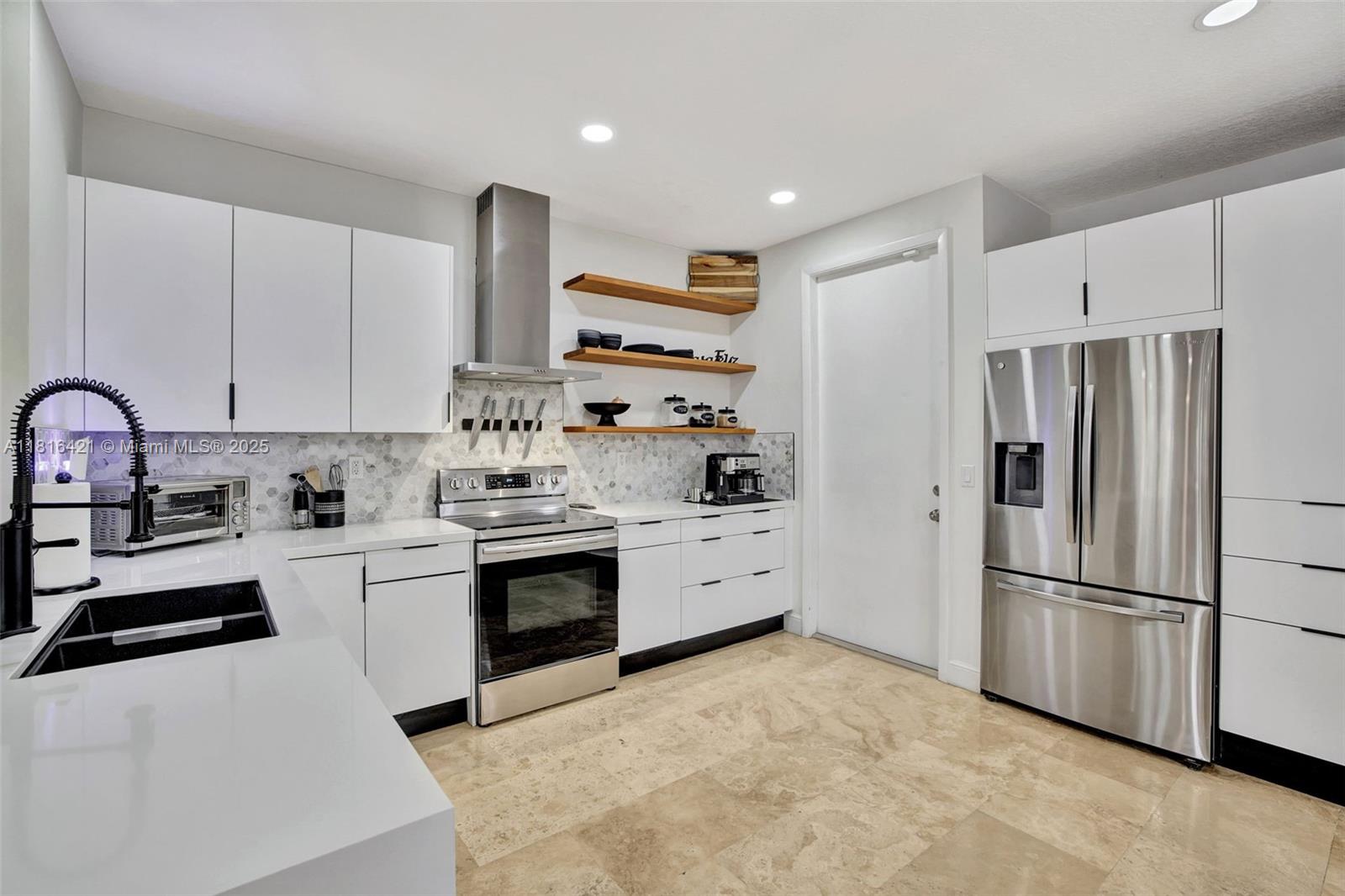 Tarpon River - Residential Lease