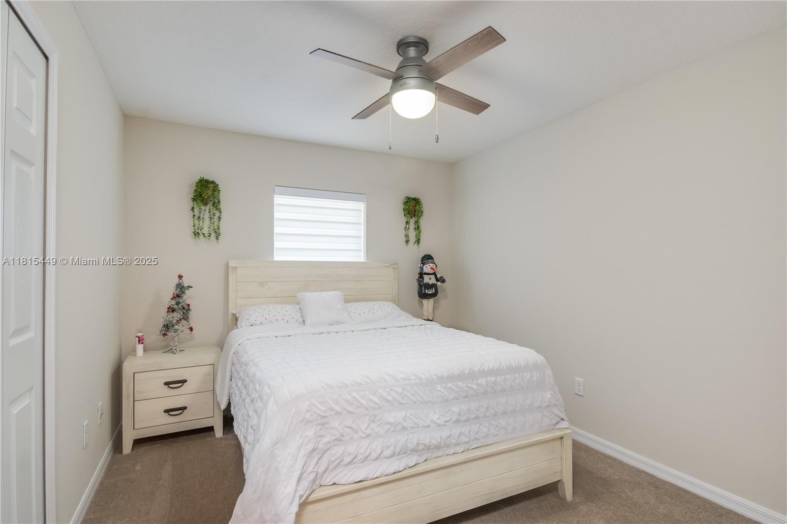 MARION OAKS - Residential
