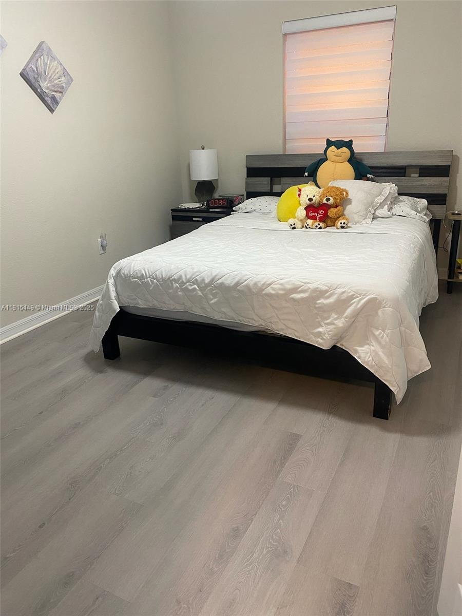 MARION OAKS - Residential