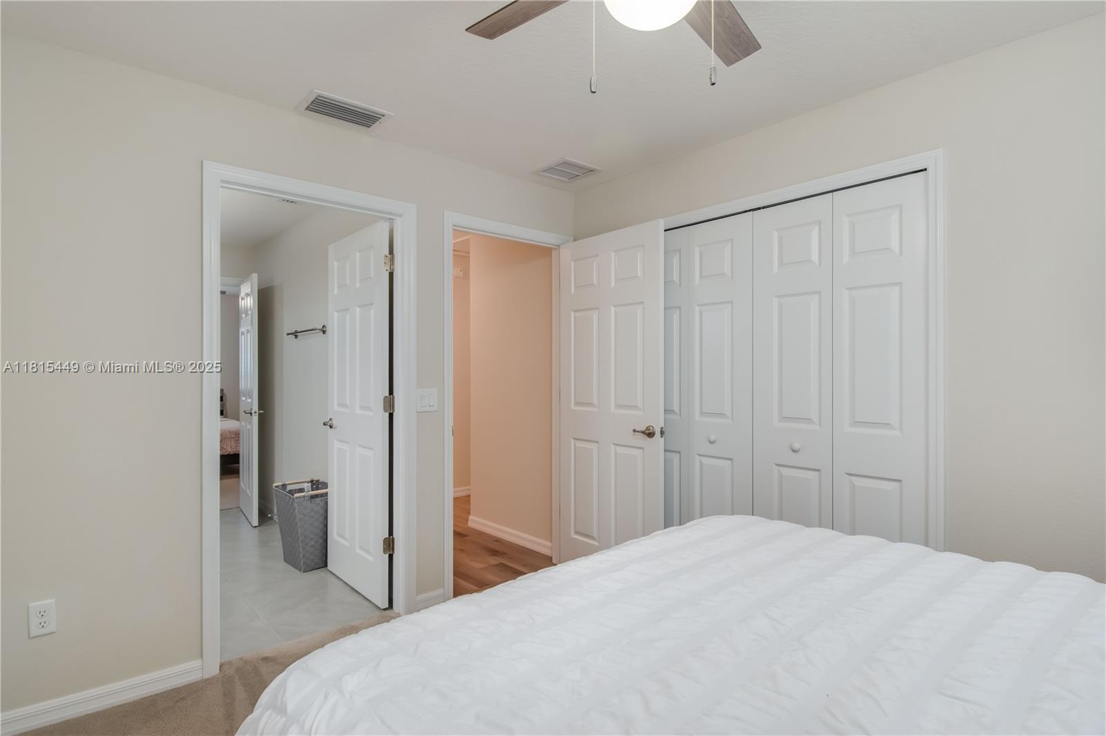 MARION OAKS - Residential