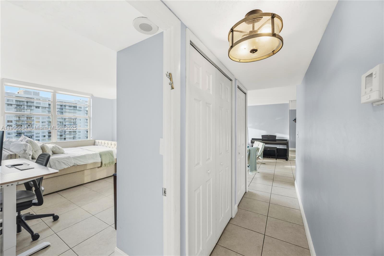 ADMIRALS PORT CONDO - Residential