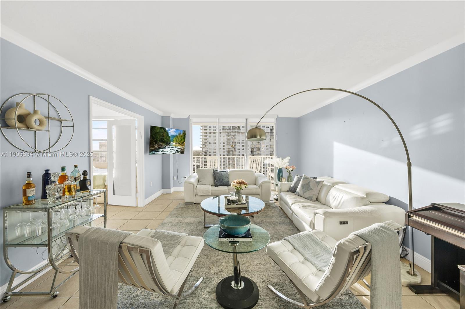 ADMIRALS PORT CONDO - Residential