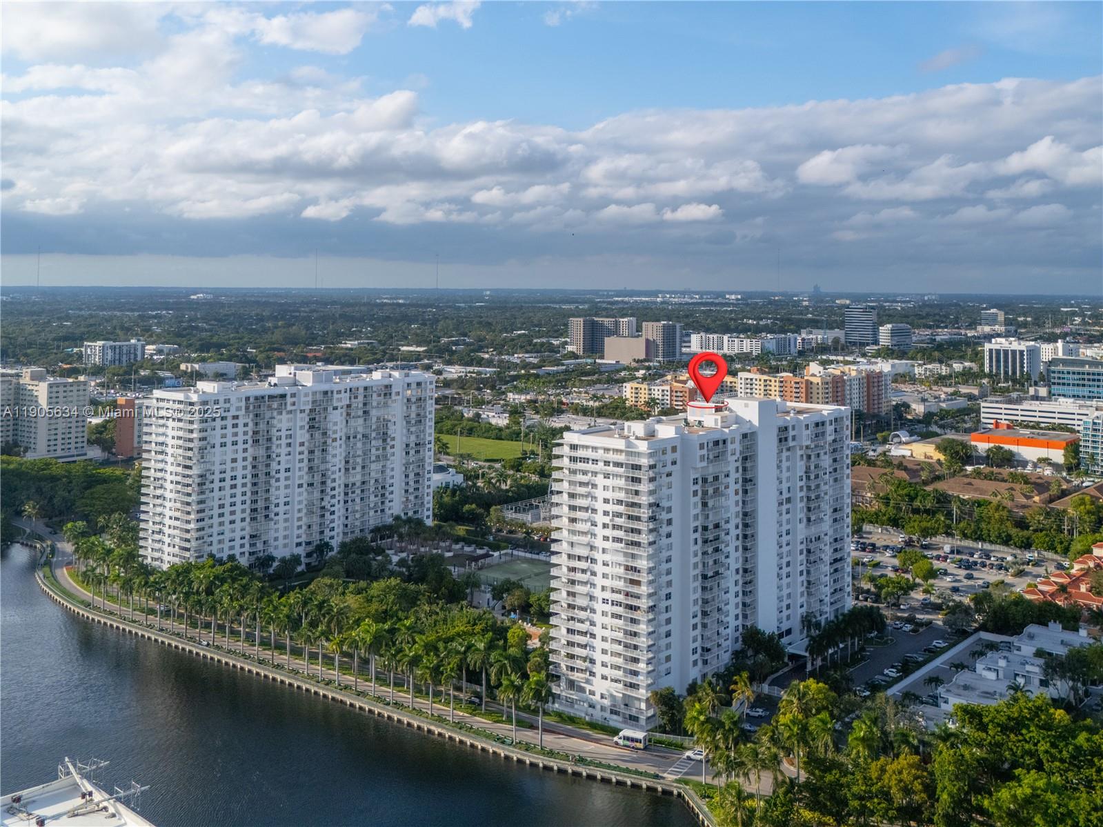 ADMIRALS PORT CONDO - Residential