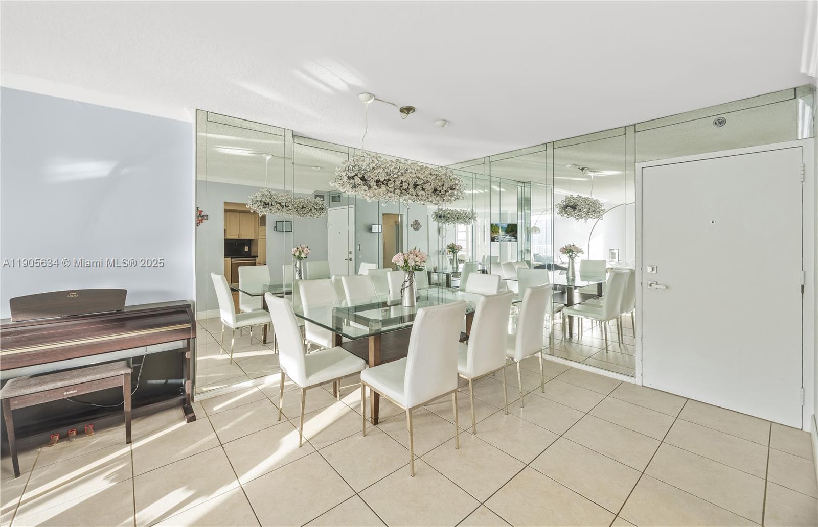 ADMIRALS PORT CONDO - Residential