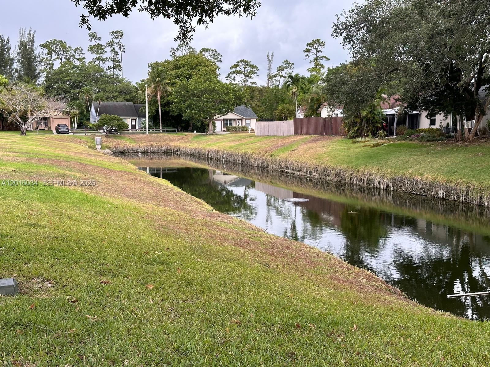 BOCA HEIGHTS PATIO HOMES - Residential Lease