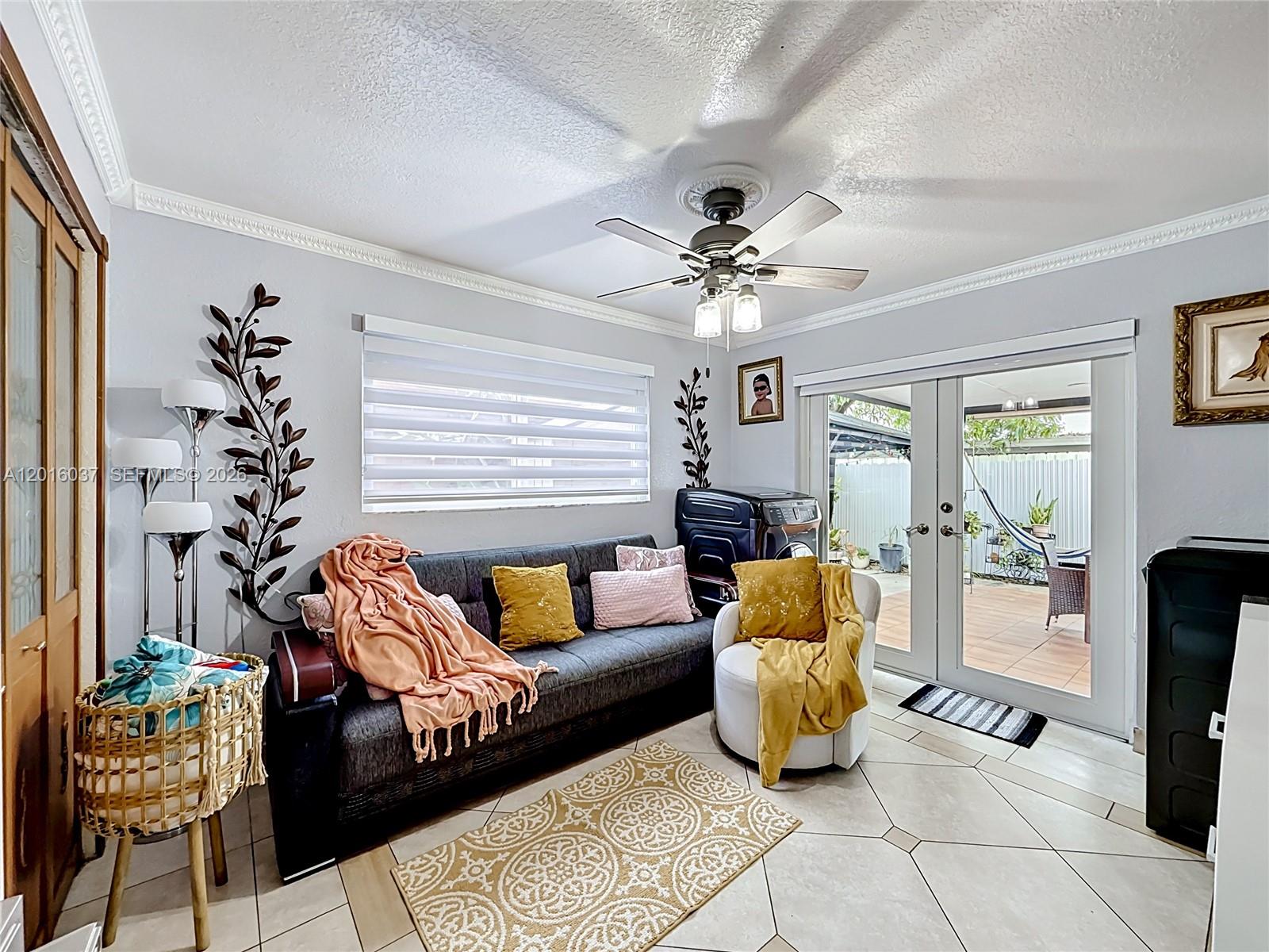 IVINETA CONDO - Residential