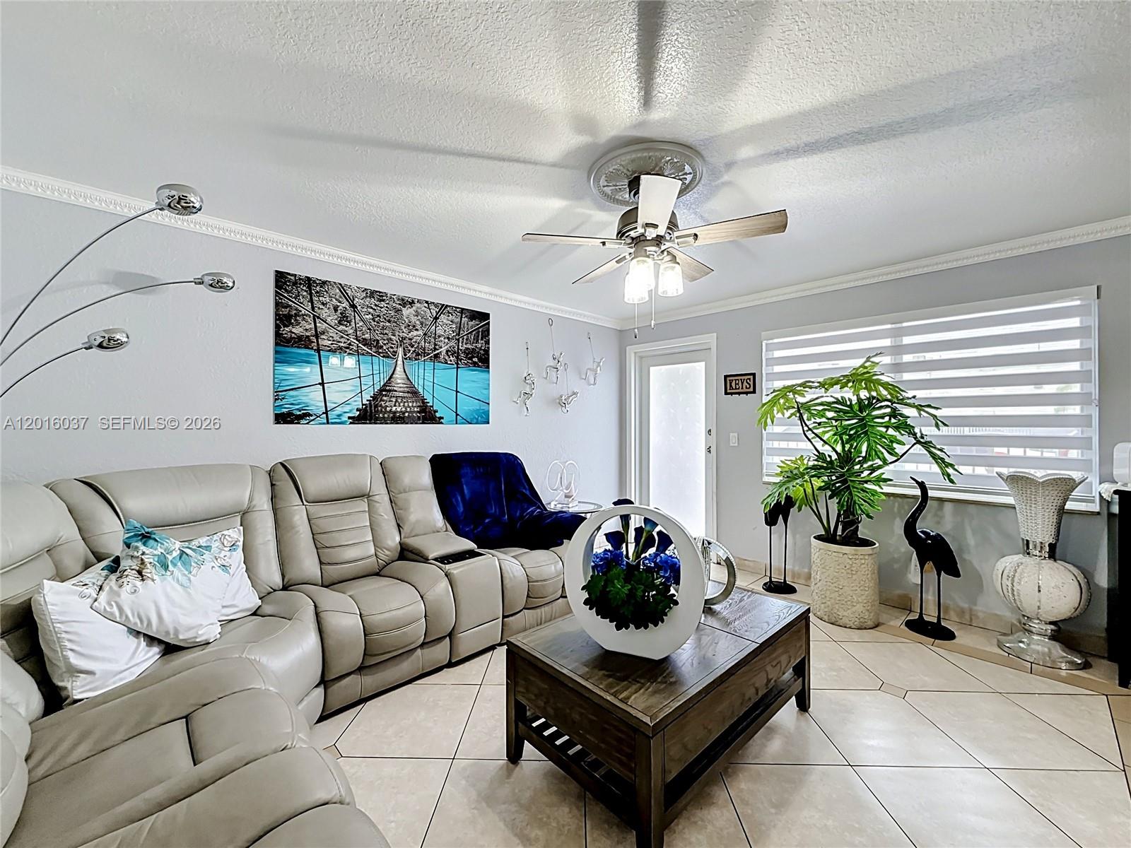 IVINETA CONDO - Residential