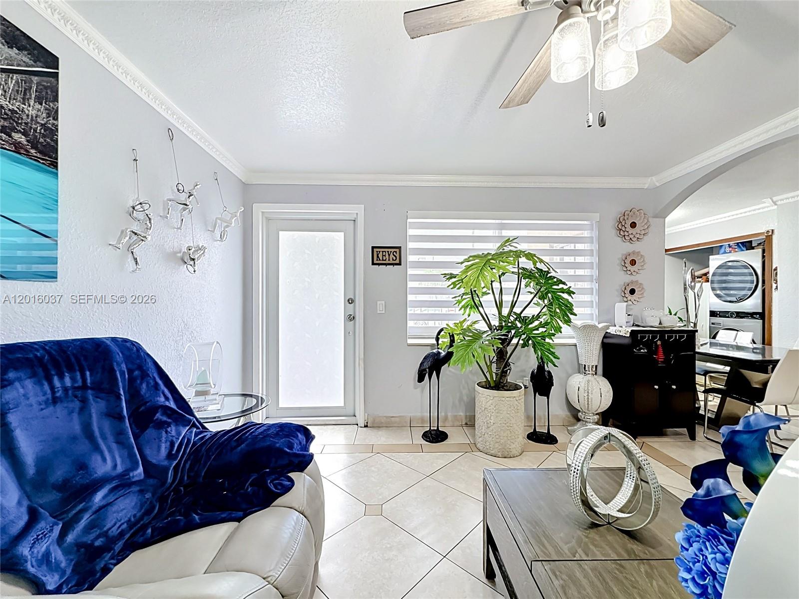 IVINETA CONDO - Residential