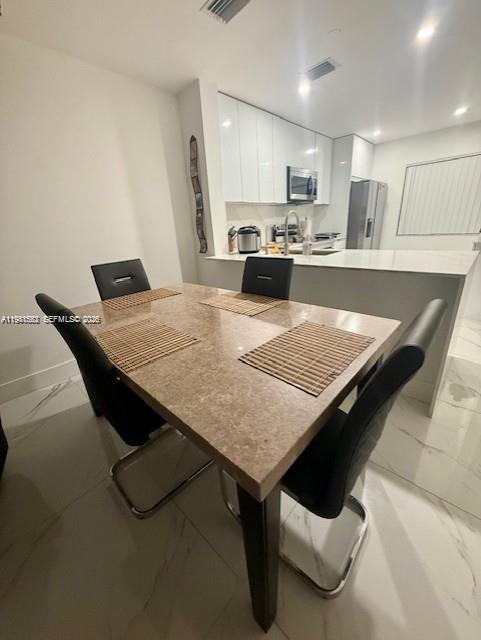 WEITZER SERENA LAKES TOWN - Residential