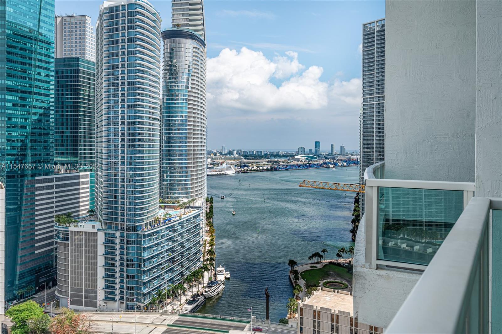 BRICKELL ON THE RIVER Sout - Residential