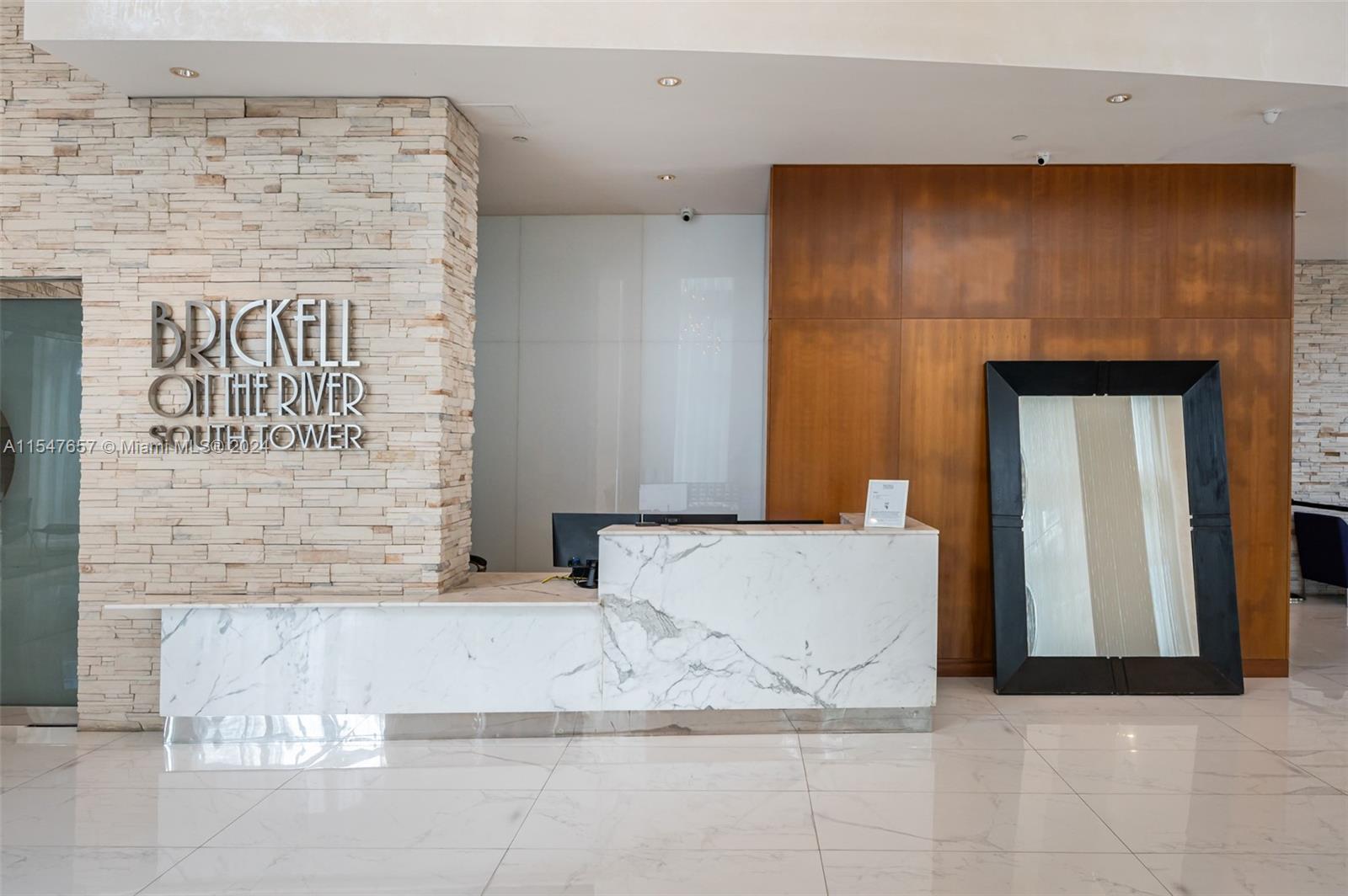 BRICKELL ON THE RIVER Sout - Residential